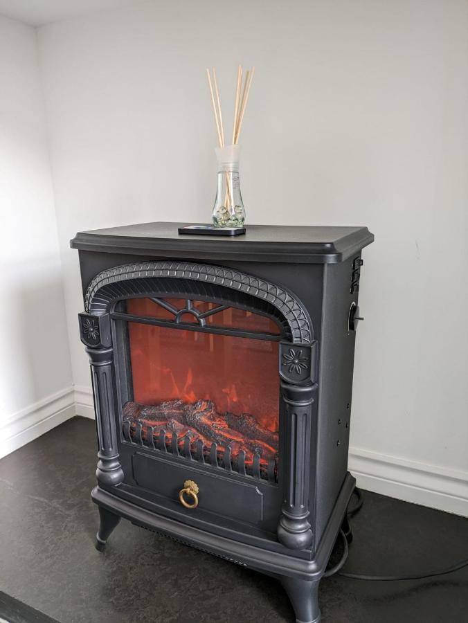 2 Bedroom Townhouse With Seaview On The Nc500 Wick Wick  Exterior foto