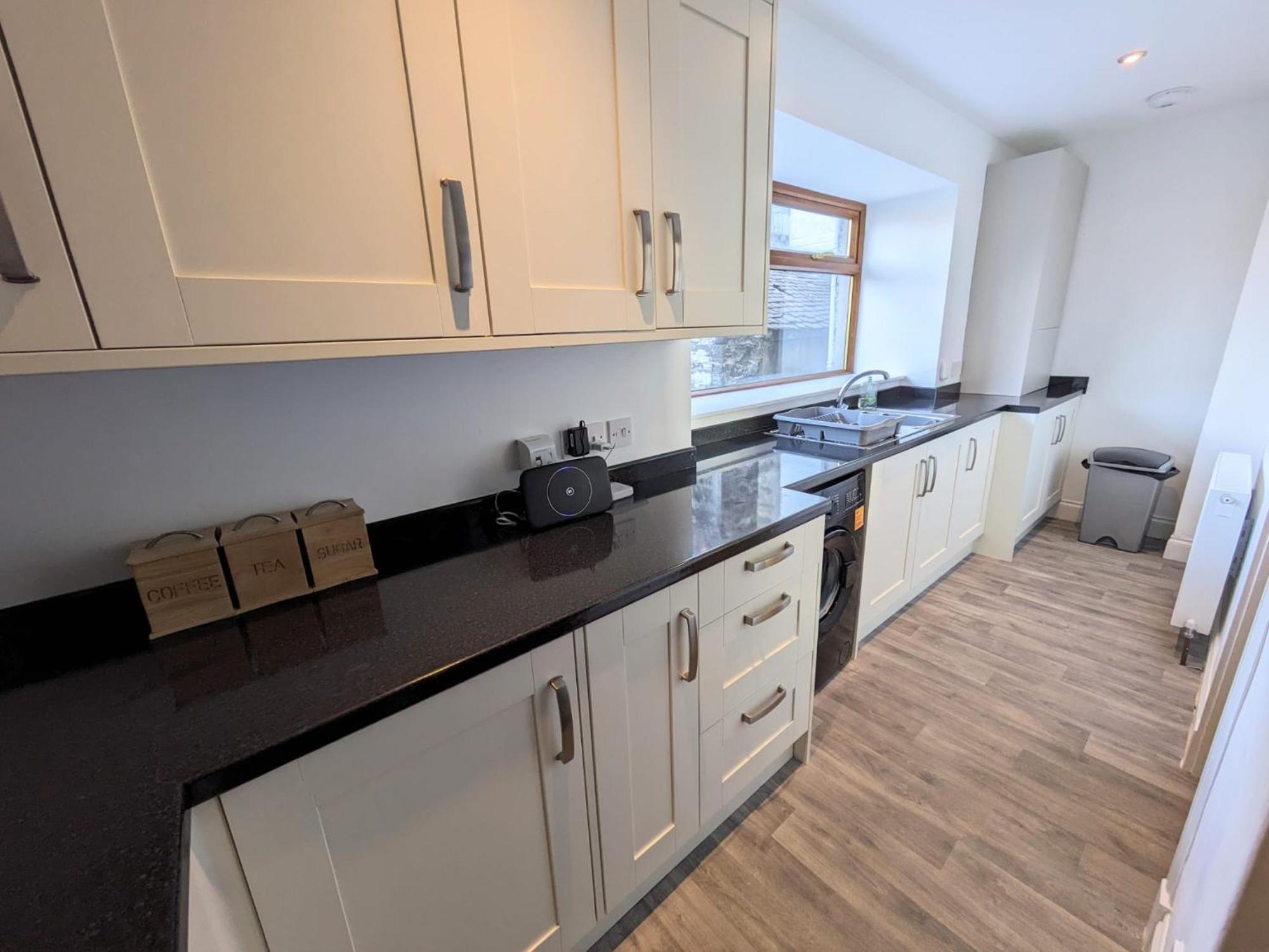 2 Bedroom Townhouse With Seaview On The Nc500 Wick Wick  Exterior foto