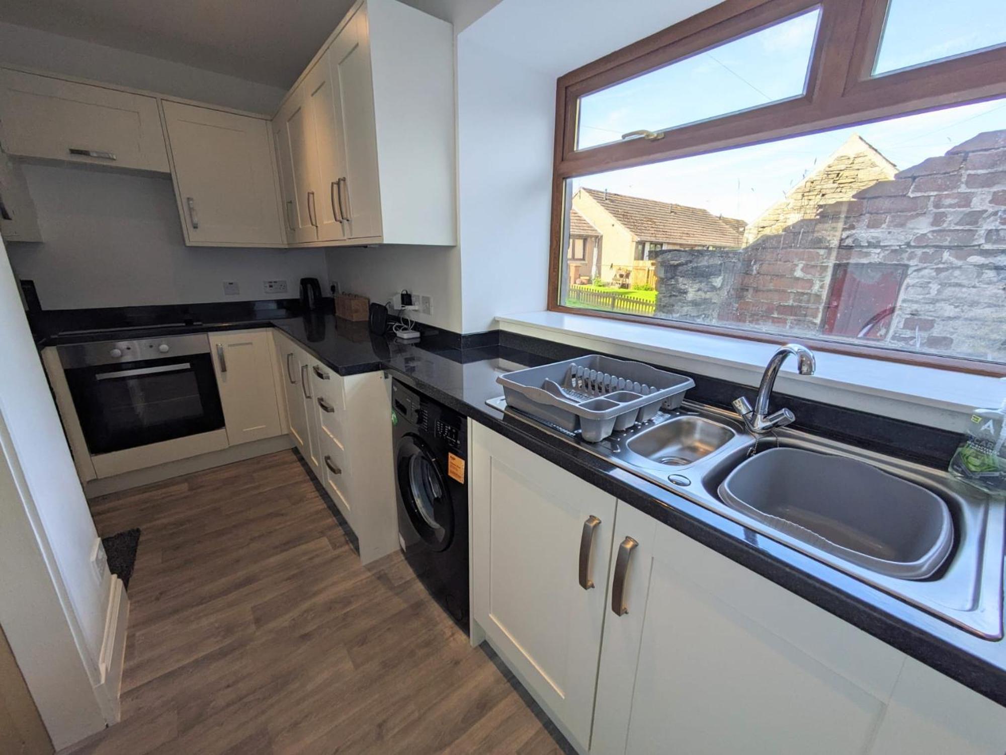 2 Bedroom Townhouse With Seaview On The Nc500 Wick Wick  Exterior foto